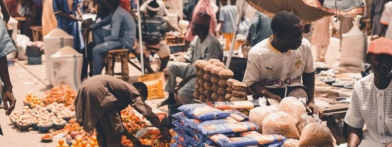 Kenya : Ruto ordonne la fermeture des petits commerces tenus par des étrangers